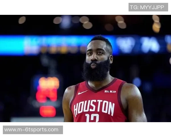 哈登鼓励年轻球员勇敢出击把握机会展现自我才能 哈登鼓励年轻球员勇敢出击把握机会展现自我才能