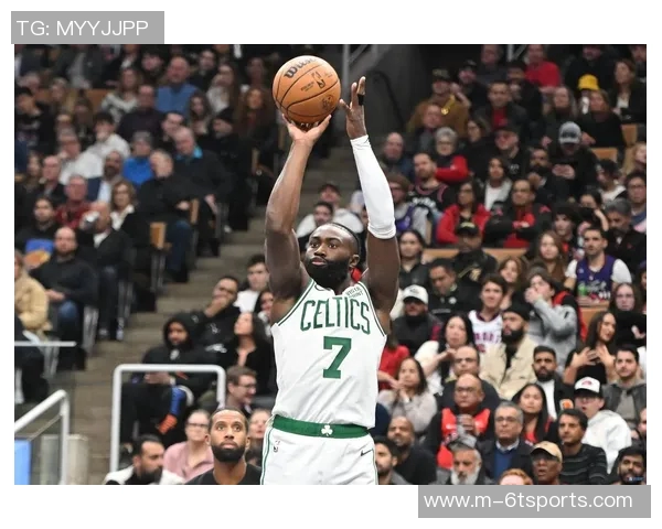 杰伦布朗全场最高30分表现出色三分球命中率高达44助力球队胜利